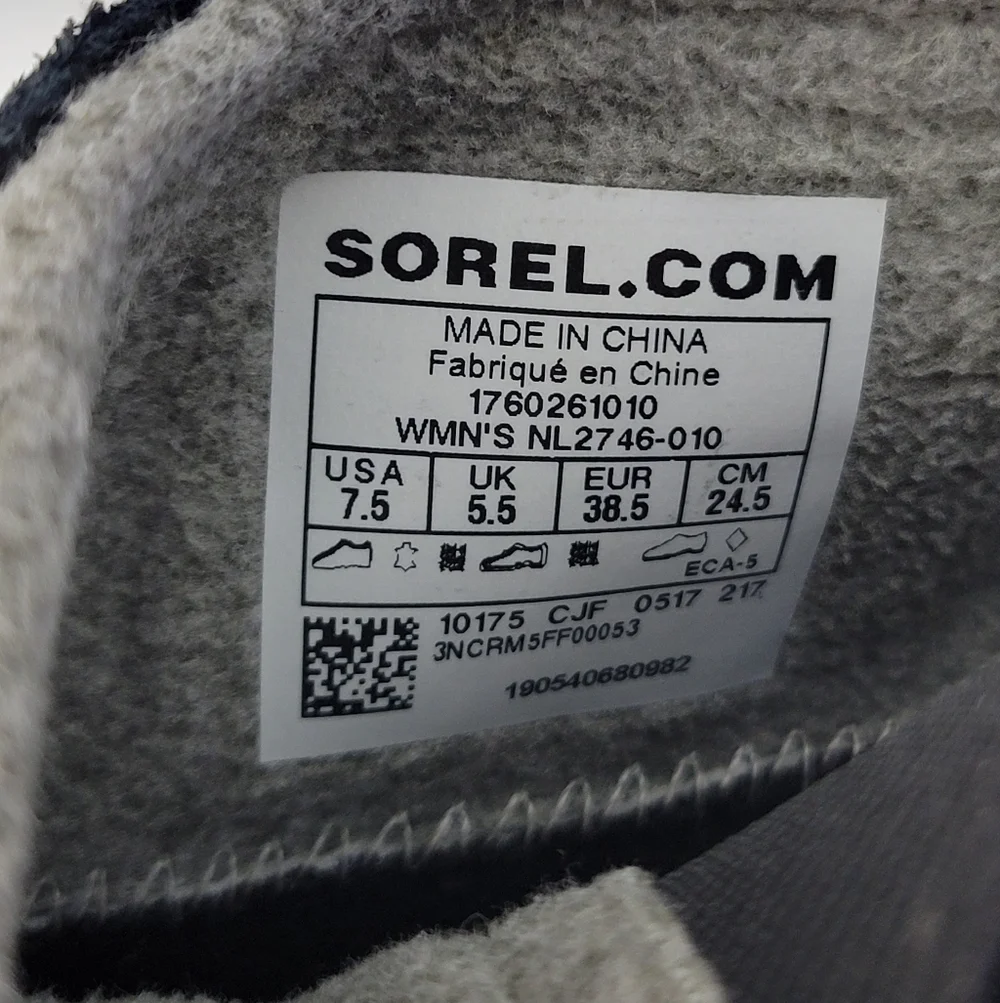 Sorel Cozy Short Waterproof Snow Boots